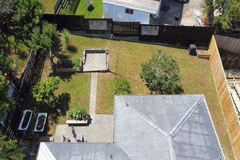 Photo of property in 28 Marriott Road, Pakuranga, Auckland, 2010