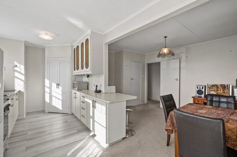 Photo of property in 6 Rata Street, Upper Vogeltown, New Plymouth, 4310