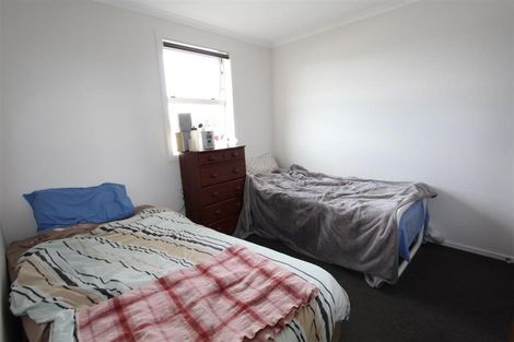 Photo of property in 33 Chiefs Court, Hamilton East, Hamilton, 3216
