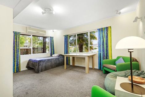 Photo of property in 24 Westhaven Drive, Tawa, Wellington, 5028