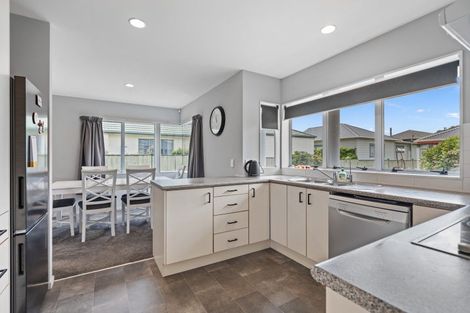 Photo of property in 33 Mains Avenue, Kensington, Whangarei, 0112