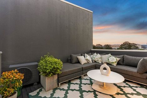 Photo of property in 84 Fisher-point Drive, Auckland Central, Auckland, 1010