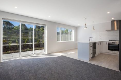 Photo of property in 8 Parekareka Lane, Kenepuru, Porirua, 5022