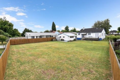 Photo of property in 104 Fairfield Road, Fairfield, Hamilton, 3214