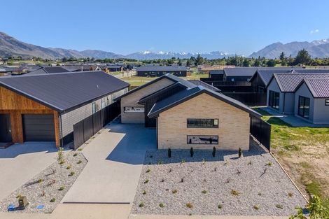 Photo of property in 36 Longview Drive, Lake Hawea, 9382