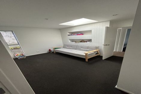 Photo of property in 1/17 De Luen Avenue, Tindalls Beach, Whangaparaoa, 0930