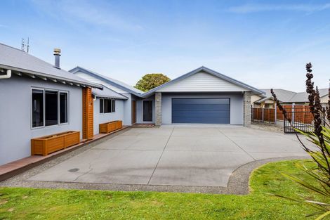 Photo of property in 20 Montague Grove, Stratford, 4332