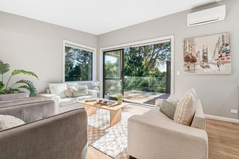 Photo of property in 53 Marellen Drive, Red Beach, 0932