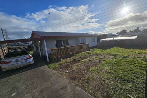 Photo of property in 2/29 Takanini Road, Takanini, 2112