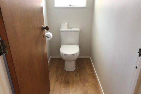 Photo of property in 9 Hilton Road, St Andrews, Hamilton, 3200