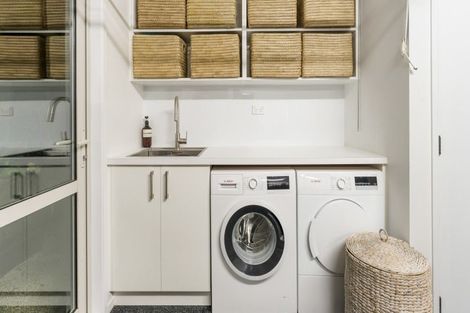 Photo of property in 30 Abby Close, Pukekohe, 2120