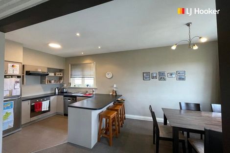 Photo of property in 16 Kirriemuir Street, Maryhill, Dunedin, 9011