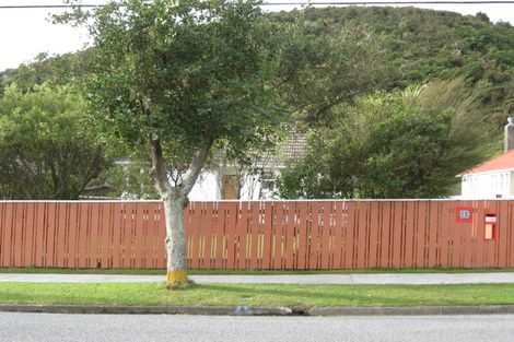 Photo of property in 15 Wilkie Crescent, Naenae, Lower Hutt, 5011