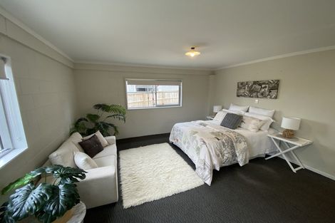 Photo of property in 53 Marellen Drive, Red Beach, 0932