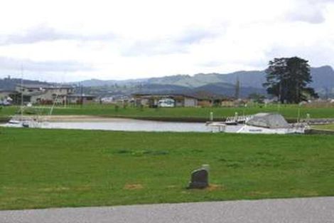 Photo of property in 24 Arawa Lane, Whitianga, 3510