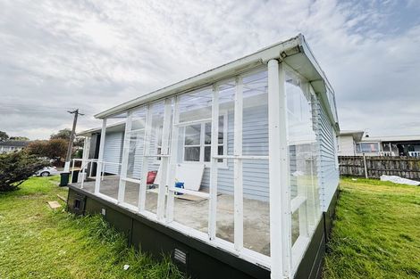 Photo of property in 52 Watts Road, Manurewa, Auckland, 2102