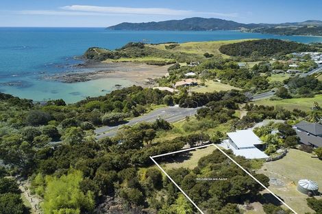 Photo of property in 28 Coachmans Way, Cable Bay, 0420