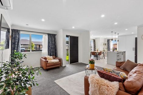 Photo of property in 25 Arabella Crescent, Yaldhurst, Christchurch, 8042