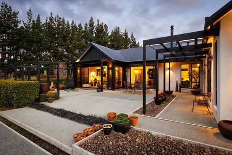 Photo of property in 155b Halcombe Road, Feilding, 4775