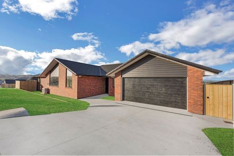 Photo of property in 2 Viv Green Place, Pokeno, 2402