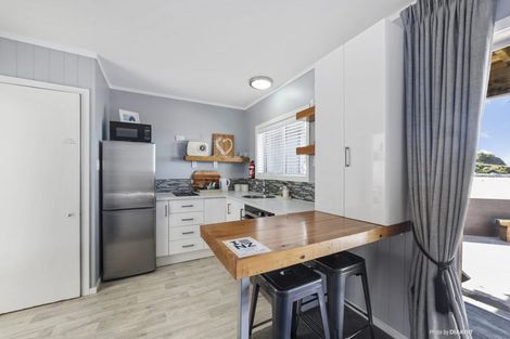 Photo of property in 68 Owhiro Bay Parade, Owhiro Bay, Wellington, 6023