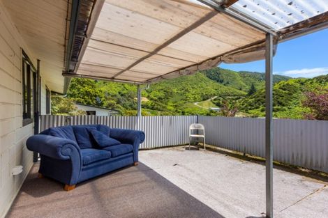 Photo of property in 13 Webster Place, Picton, 7220