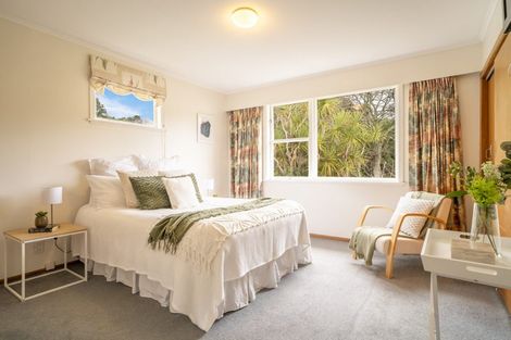 Photo of property in 3 South Street, Tawa, Wellington, 5028