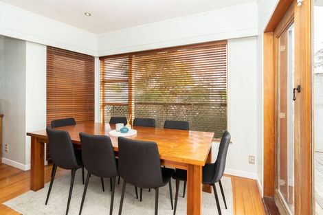 Photo of property in 6 Heath Street, St Andrews, Hamilton, 3200