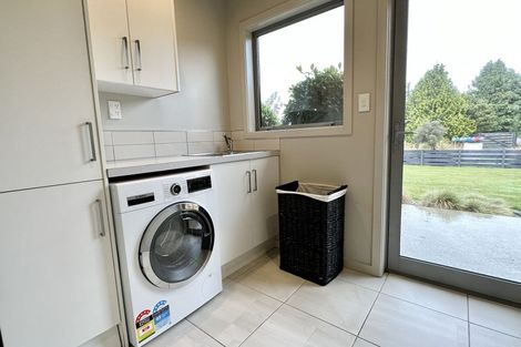 Photo of property in 32 Matua Road, Otatara, Invercargill, 9879