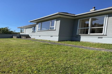 Photo of property in 16 Chester Road, Tawa, Wellington, 5028