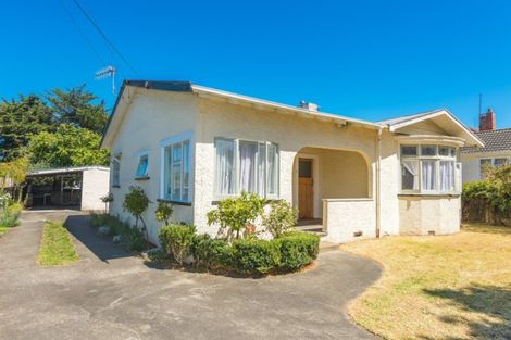 Photo of property in 41 Swiss Avenue, Gonville, Whanganui, 4501