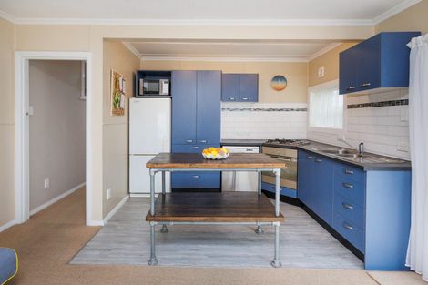 Photo of property in 55 Seabury Avenue, Foxton Beach, Foxton, 4815