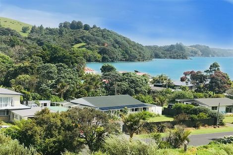 Photo of property in 281 Colville Road, Coromandel, 3584