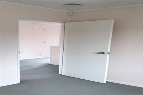 Photo of property in 1/736 Chapel Road, Dannemora, Auckland, 2016