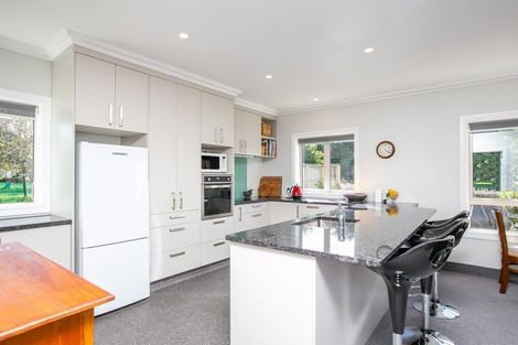 Photo of property in 8 Orchard Road, Greytown, 5712