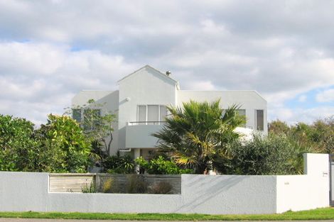 Photo of property in 648a Papamoa Beach Road, Papamoa Beach, Papamoa, 3118