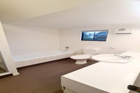 Photo of property in 10b Swanleigh Place, Ilam, Christchurch, 8041