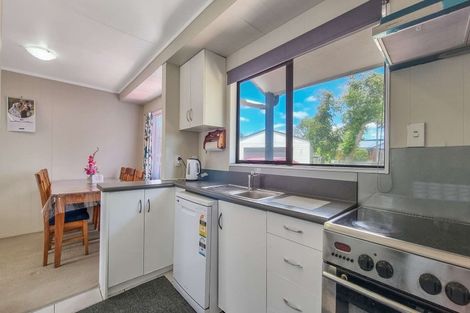 Photo of property in 16b Baxter Place, Owhata, Rotorua, 3010