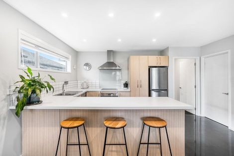 Photo of property in 35 Packard Crescent, Halswell, Christchurch, 8025