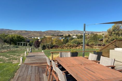 Photo of property in 2 Prospect Lane, Bannockburn, Cromwell, 9384