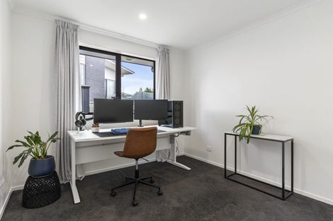 Photo of property in 4 Grahams Lane, Bell Block, New Plymouth, 4312