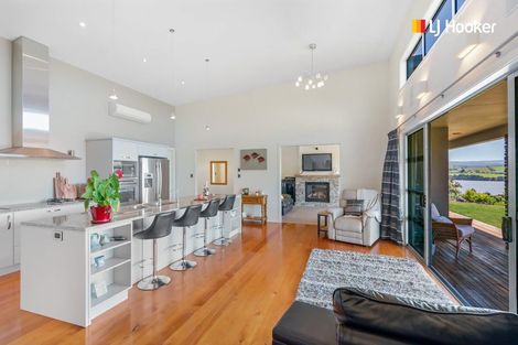 Photo of property in 21a Castle Street, Waihola, Milton, 9073