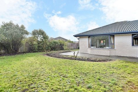 Photo of property in 4 Fishermans Rest, Waimairi Beach, Christchurch, 8083