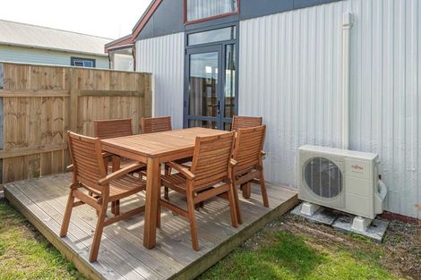 Photo of property in 180a Cornfoot Street, Castlecliff, Whanganui, 4501