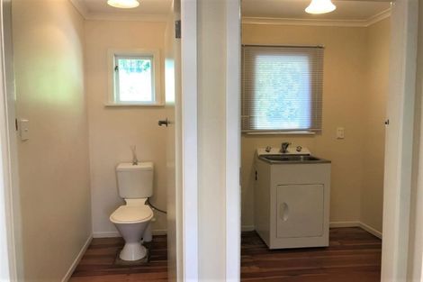 Photo of property in 40 Govett Avenue, Frankleigh Park, New Plymouth, 4310