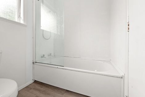 Photo of property in 1/54 May Street, Hamilton East, Hamilton, 3216