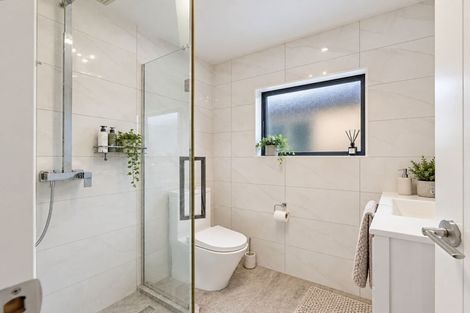 Photo of property in 11 Carrickdawson Drive, Flat Bush, Auckland, 2019