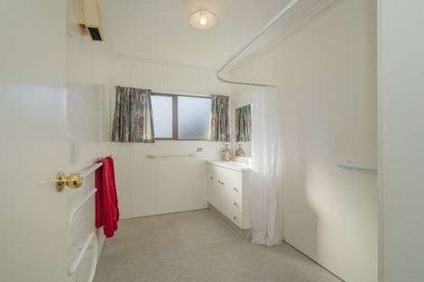 Photo of property in 16a Albert Street, Whitianga, 3510