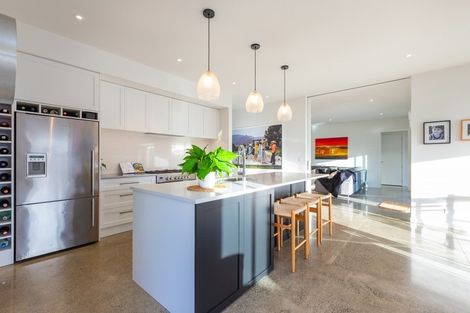 Photo of property in 8 Shearwater Lane, Point Wells, 0986