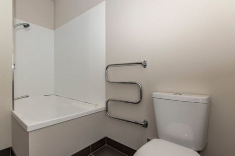 Photo of property in The Terraces, 22/9 Humber Street, Pandora, Napier, 4110